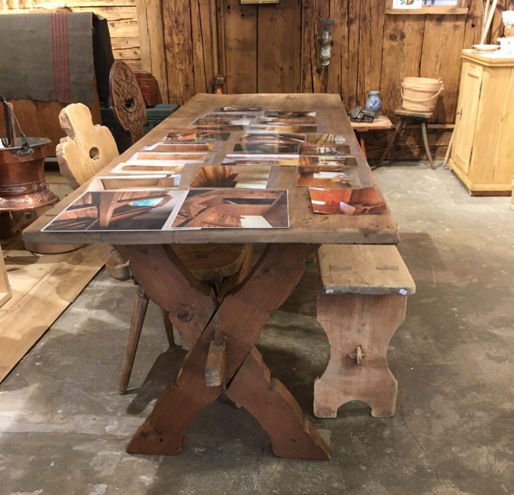 Scheren Tisch