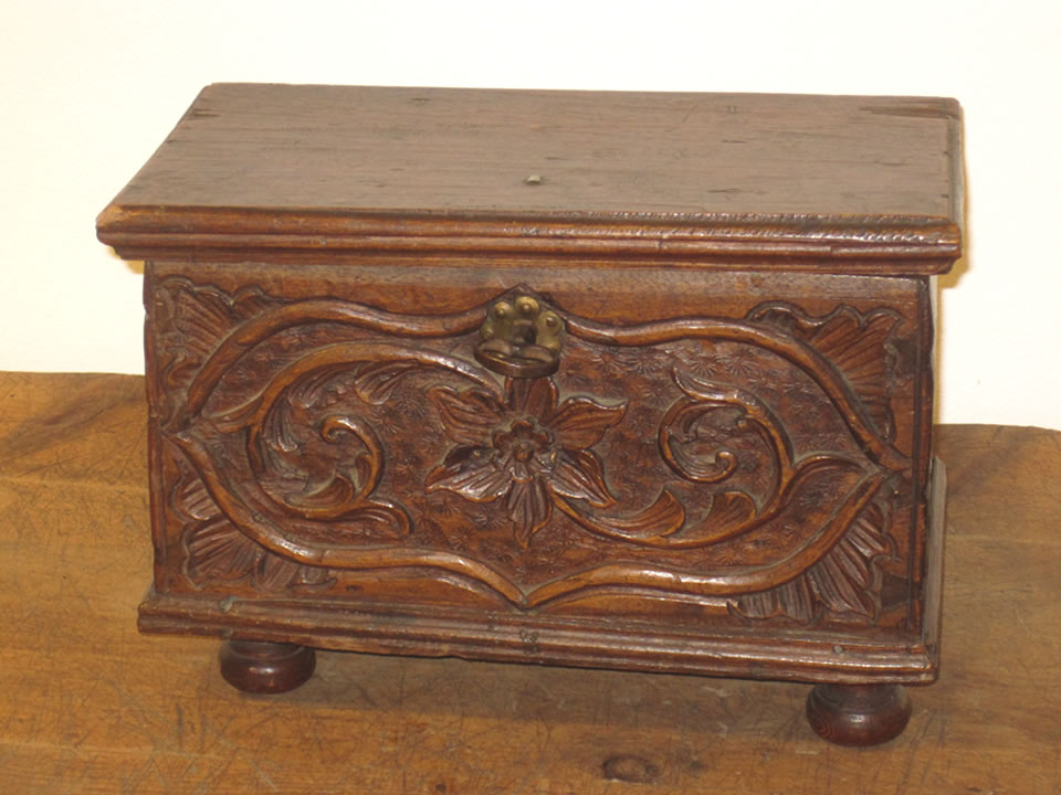 Barock Truhe original